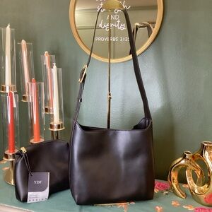 Elegant Black Shoulder Bag Set